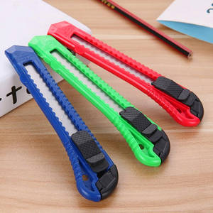 Fabricante mayorista de cuchillos multiusos grandes, cuchillo de oficina de alta calidad, cortador de papel, precio de uno o dos yuanes - Product Image 5