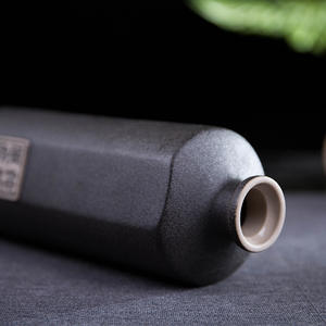 Hot Selling Aangepaste 500Ml Grof Aardewerk Lege Wijnfles Vintage Keramische Liquor Jar <span class=keywords><strong>Sake</strong></span> Fles Groothandel Lage Prijs - Product Image 6