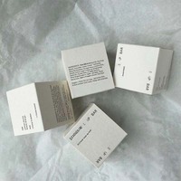 Boîte en papier cosmétique en coton blanc personnalisée, boîte d'emballage pour bijoux personnalisée avec logo en relief