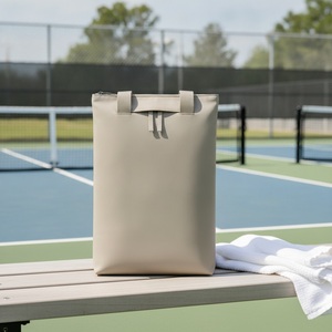 กระเป๋าโท้ท Pickleball Slim Matte Daily Tote 900D สำหรับใส่ไม้เทนนิสและไม้พาเดล  รับสกรีนโลโก้ ขายส่ง - Product Image 3