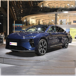 Auto Elettrica di Lusso NIO ET9 a Doppio Motore AWD, Best Seller Mondiale, Alte Prestazioni, Tecnologia Avanzata, in Vendita con Certificazione EU COC - Product Image 2