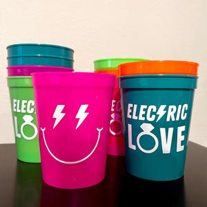 Taza cuadrada de plástico PP de grado alimenticio de boca ancha para despedida de soltera, fiesta de cumpleaños, actividad deportiva, despedida de soltera - Product Image 2