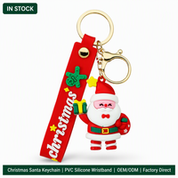 Porte-clés de Noël en PVC en gros, breloque 3D de dessin animé Père Noël Bonhomme de neige, accroche-sac, logo personnalisé EN71 CE CPC OEM ODM