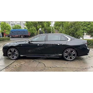 Para <span class=keywords><strong>BMW</strong></span> <span class=keywords><strong>2023</strong></span> 7S G70 a M760 modelo de Guerrero Negro, los sistemas de carrocería incluyen labio delantero difusor trasero tubos de cola faldones laterales alerón - Product Image 6