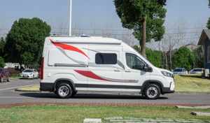 <span class=keywords><strong>Camping</strong></span>-<span class=keywords><strong>car</strong></span> de luxe RV <span class=keywords><strong>camping</strong></span>-<span class=keywords><strong>car</strong></span> van 4-5 personnes maison mobile pour <span class=keywords><strong>camping</strong></span>-<span class=keywords><strong>car</strong></span> air water cruiser <span class=keywords><strong>vans</strong></span> - Product Image 3