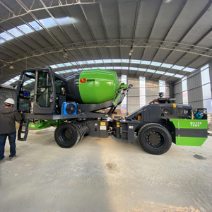 Camión Mezclador de Concreto Autocargable Xinyu de 4 Metros Cúbicos con Sistema Hidráulico Importado, 1 Año de Garantía, en Venta - Product Image 1