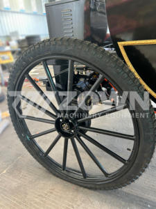 Fabricante profesional Black Royal Wedding Wagon Horse Carriage Sightseeing Horse Carriage en venta - Product Image 6