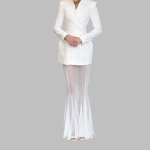 Conjunto de 2 Piezas para Mujer: Top de Satén de Manga Larga y Falda Holgada de Malla Elástica - Product Image 4