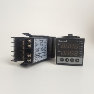 Contrôleurs numériques polyvalents Honeywell DC1010CT-20200B-E, brûleur <span class=keywords><strong>de</strong></span> chaudière - Product Image 3