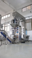 Peseuse verticale multi-têtes entièrement automatique pour grignoter le maïs tortilla et les croustilles Machine à emballer et à filer
