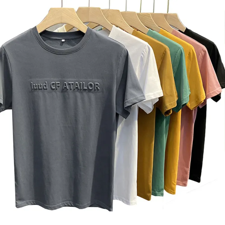 Großhandel OEM Custom Fashion geprägtes T-Shirt Baumwolle Pullover Premium Men Custom geprägtes T-Shirt