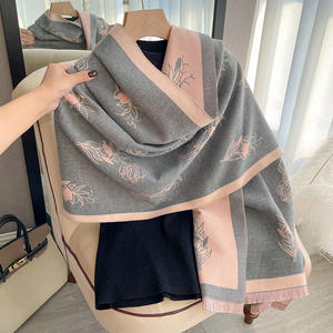 Hiver Chaud Couverture <span class=keywords><strong>Oversize</strong></span> Echarpes Fantaisie Fleur Motif Cachemire Châle Femmes Double Face Pashmina Echarpe Epaisse Couverture Etoles - Product Image 5