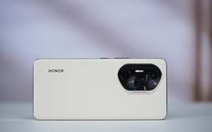 Version chinoise du Glory 300 Ultra, écran OLED 6,78 pouces 120 Hz, Snapdragon 8 Gen 3, appareil photo, batterie 5300 mAh, charge rapide 100 W - Product Image 4