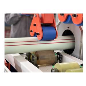 <span class=keywords><strong>Machine</strong></span> à sertir les tuyaux en PVC, <span class=keywords><strong>machine</strong></span> à cintrer les tuyaux en plastique PVC entièrement automatique, <span class=keywords><strong>machine</strong></span> à sertir les tuyaux en UPVC de type R et de type U - Product Image 1
