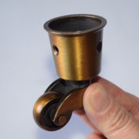 Roulettes de table pivotantes en laiton antique de 26 mm (1 pouce) pour meubles et canapés