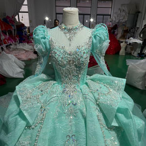 Vestido de Quinceañera Moderno Verde Brillante con Escote Romántico, Vestido de Fiesta Personalizado con Encaje, Cuentas y Cristales Xs114 - Product Image 3