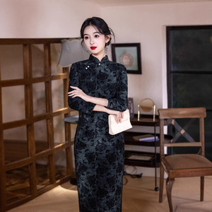 Tendencia en Internet Otoño Invierno Nuevo Estilo Nacional <span class=keywords><strong>Cheongsam</strong></span> Elegante de Tela Compuesta con Estampado Tie-Dye Mejorado Talla Grande Largo - Product Image 2