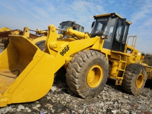 Cargadora de Ruedas Usada Cat 966F con Motor, Caja de Cambios y Bomba - Carga Nominal de 18T, Potencia de 149KW - Lista para Trabajar - Product Image 2