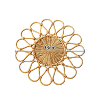 Napperons ronds bohèmes en rotin vert de 33 cm, assiettes de présentation en osier de 13 pouces pour décorations de mariage, de maison et de salon, décor mural et de table