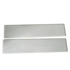 Placa en blanco reflectante personalizada OEM placa de matrícula de coche de sublimación de aluminio para motocicleta y bicicleta de coche - Product Image 5