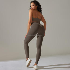 Conjunto Deportivo Ligero para Mujer, Personalizado OEM, Sujetador Deportivo y Leggings, Ropa de Yoga Sostenible, Leggings para Entrenamiento - Product Image 6