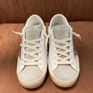 Zapatillas Planas Unisex de Alta Calidad 2026, Estilo Gold Goose, Cuero Genuino, Venta al Por Mayor, Diseño Retro Casual y Moderno, Zapatos de Skate - Product Image 3