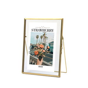 Cadre photo élégant en métal sur pied pour décoration de mariage, sérigraphie 2 couleurs, vente en gros - Product Image 1