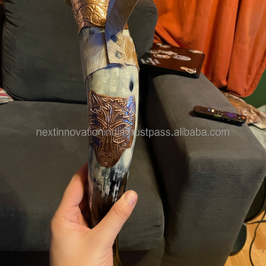 Cuerno para beber de ágata vikinga pulida ecológica hecha a mano natural personalizada de la mejor calidad - Product Image 1