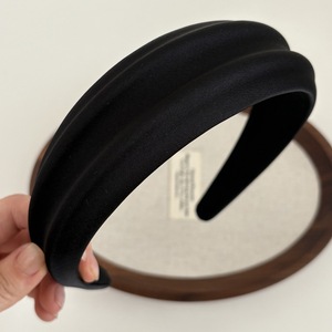 Diadema Elegante de Satén para Mujer, Accesorio para el Cabello con Borde Geométrico Simple de Color Sólido, Diadema Suave y Elástica - Product Image 5
