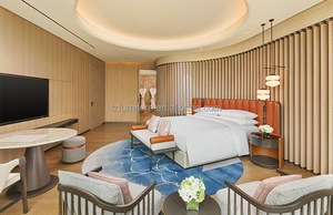 Ensemble de meubles de chambre d'hôtel 3 étoiles moderne à prix abordable : lit rembourré sur mesure, banquette, canapé en tissu, table basse, ottoman, panneau - Product Image 5