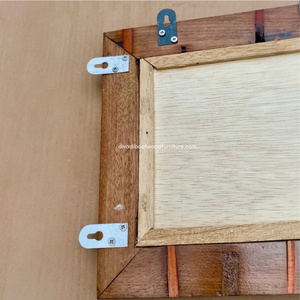 Espejo hecho con madera de barco usada con patrón de color original, perfecto para una decoración única de pared y hogar en la sala de estar. - Product Image 2