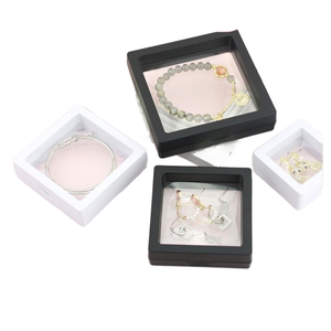 Boîtes flottantes personnalisées imprimées pour bijoux, Halloween, en <span class=keywords><strong>film</strong></span> PE transparent, support de présentation carré suspendu pour bagues avec logo - Product Image 2