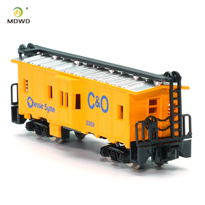 รถไฟจำลองขนาด N รุ่น <span class=keywords><strong>Caboose</strong></span> 1:160 ระบบ Chessie สำหรับนักสะสมโมเดลรถไฟในไดโอรามา - Product Image 1
