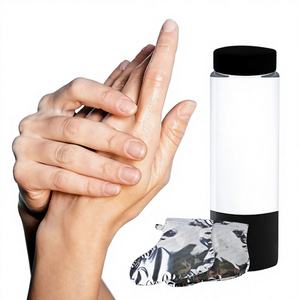 Masque exfoliant pour les pieds à la paraffine en bouteille avec traitement hydratant à la glycérine - Product Image 1