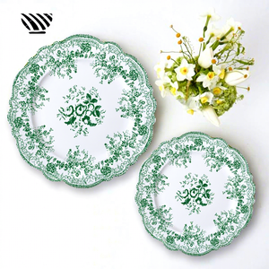 <span class=keywords><strong>Ensemble</strong></span> <span class=keywords><strong>de</strong></span> vaisselle en porcelaine enchanteur avec motifs floraux et végétaux verts délicats pour des tables <span class=keywords><strong>de</strong></span> mariage rafraîchissantes - Product Image 4