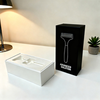 Boîte d'emballage en carton rigide faite à la main pour kit de rasage masculin avec insert en mousse, impression personnalisable
