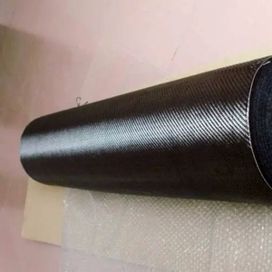 Tela de Fibra de Carbono Preimpregnada 3k Twill 200gsm en Rollo para Construcción de Embarcaciones - Product Image 6