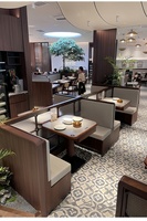 Chaise en bois massif tressée - Écologique et durable - Ensemble table et chaises de restaurant - Style occidental tendance pour cafés et hôtels