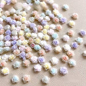 50 Piezas/Paquete de Accesorios de <span class=keywords><strong>Uñas</strong></span> con Diamantes en Forma de Rosa, Color Rosa, Blanco, Azul y Morado, Adornos de Camelia Tallados Suaves, Pequeñas Joyas de Resina - Product Image 1