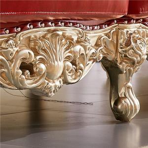 Italienische klassische Luxus rot echtes Leder Wohnzimmer möbel Massivholz Struktur Goldfolie Hand Carving <span class=keywords><strong>Sofa</strong></span> - Product Image 2