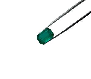 Piedra preciosa natural Esmeralda suelta 6,76 quilates Esmeralda de alta calidad para la fabricación de anillos y joyas - Product Image 1