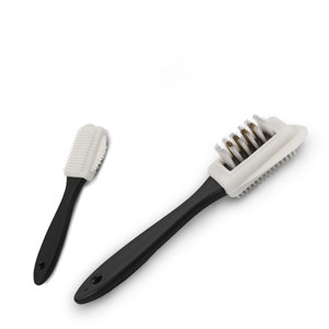 <span class=keywords><strong>Brosse</strong></span> de nettoyage de chaussures en <span class=keywords><strong>daim</strong></span>, outil de nettoyage et de rafraîchissement à 4 voies pour les produits en cuir avec poils en laiton et PP - Product Image 4