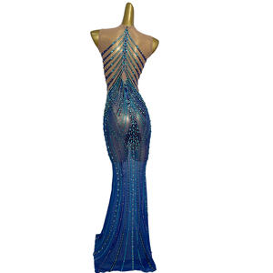 Женское праздничное платье без рукавов - Product Image 4