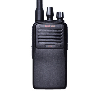 Radio numérique portable professionnelle longue portée Mag One A5D 403-470 MHz - Product Image 2
