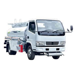 Camion-citerne à carburant diesel/essence 4x2 de 5000 L, distributeur d'huile mobile, camion-citerne de ravitaillement en déplacement, en vente – Meilleures ventes - Product Image 1