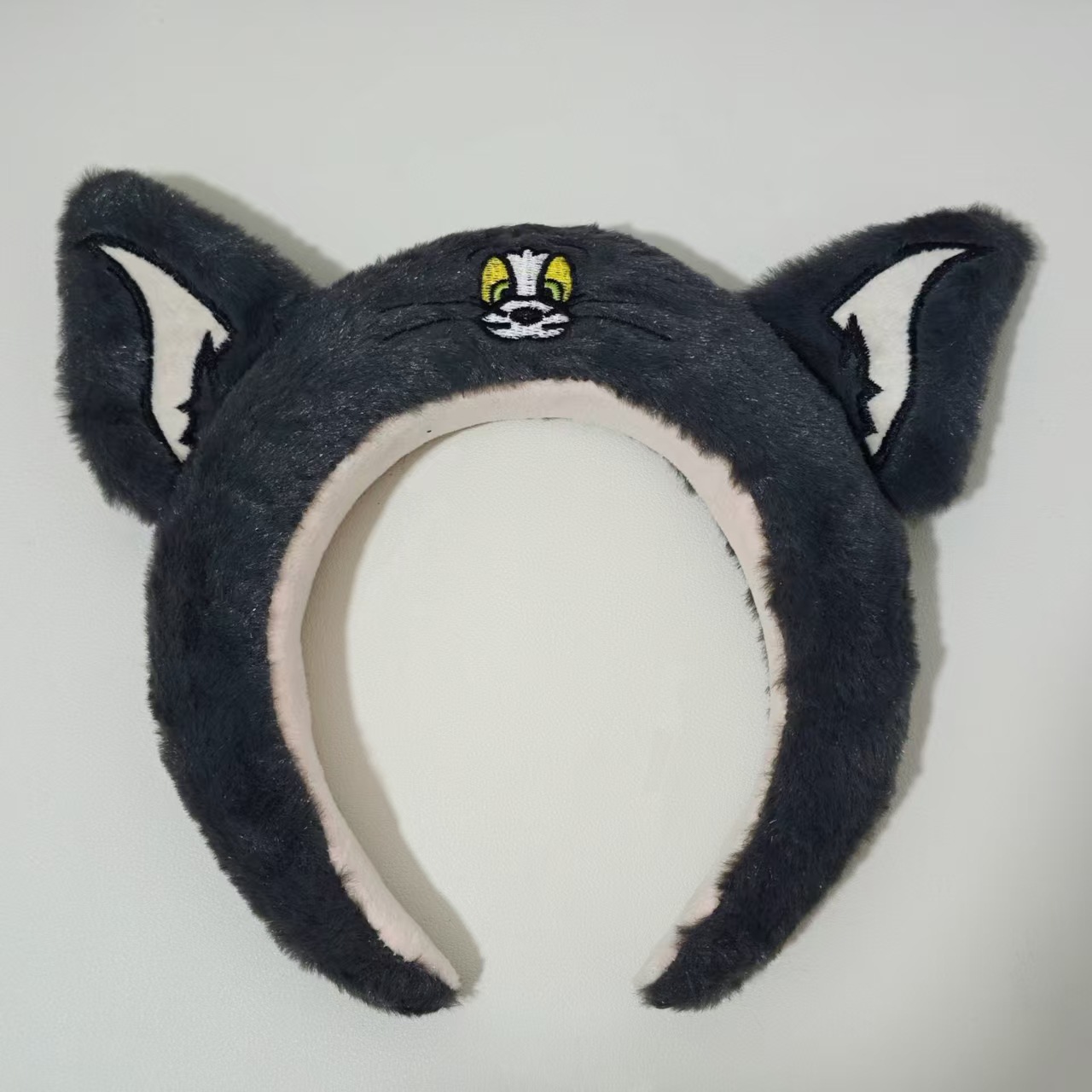 แบล็กทอม