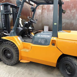 Carretilla elevadora usada Toyota 7FD40 - Product Image 1