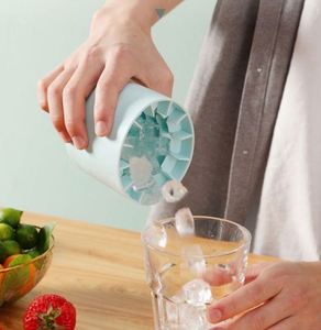 Moule à glaçons en silicone de qualité alimentaire, mini, cylindrique, à démoulage facile, avec couvercle, pour 60 glaçons. - Product Image 2