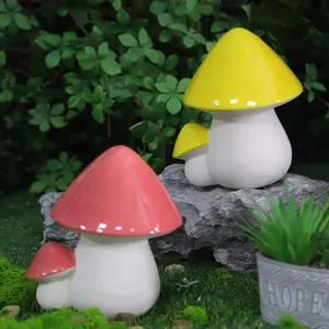 Redeco New Design Cute Garden Mushroom Statue Colorful Mushroom Ornament Ceramic Mushroom Ornament For Gifts Home Decoration