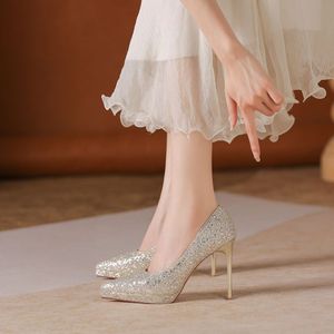 Zapatos de Novia con Tacón de Aguja y Punta Puntiaguda, Super Altos de 8 cm, con Brillantina, Diseño de Moda, con Pedrería - Product Image 2